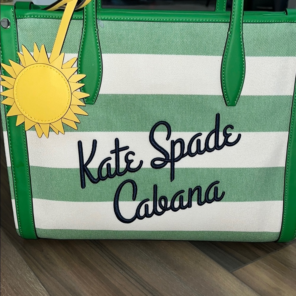 *SOLD* Kate Spade Green and White Cabana Tote